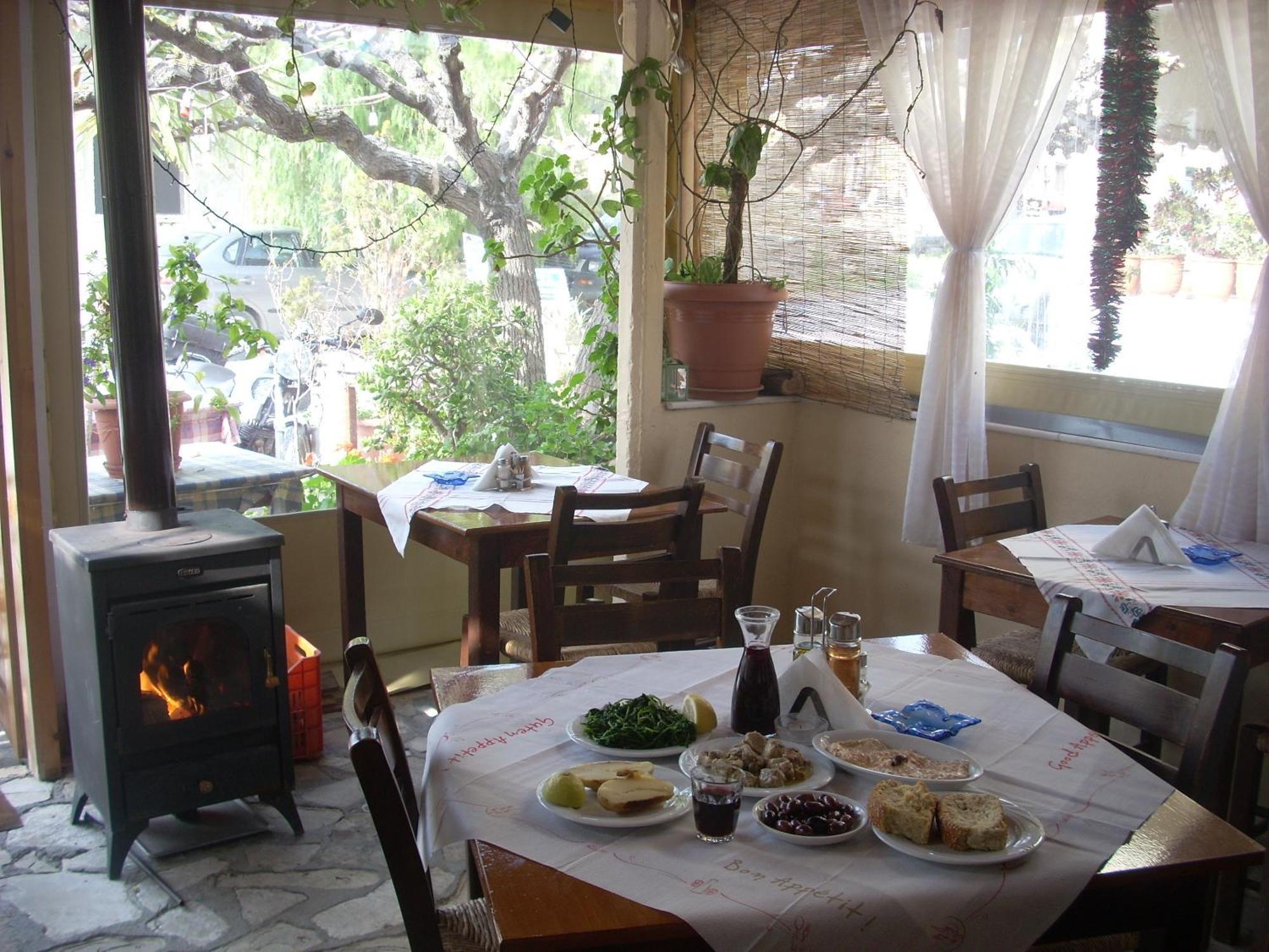 Sivas Apartments-Studios,Sigelakis With Very Nice View מראה חיצוני תמונה