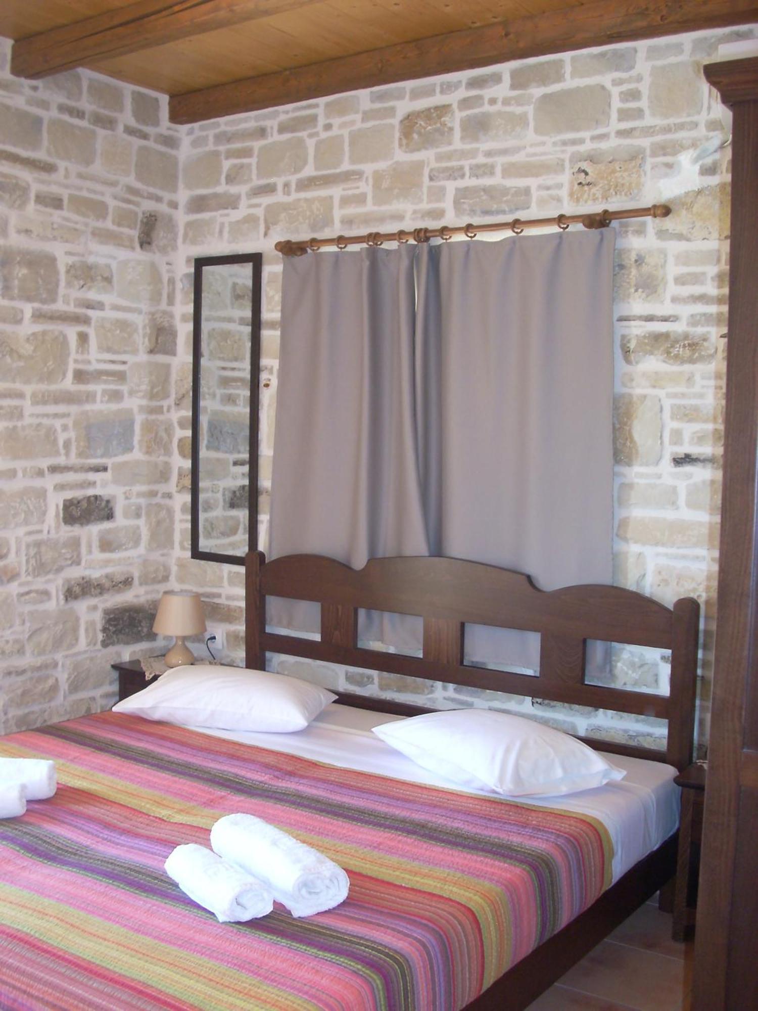 Sivas Apartments-Studios,Sigelakis With Very Nice View חדר תמונה
